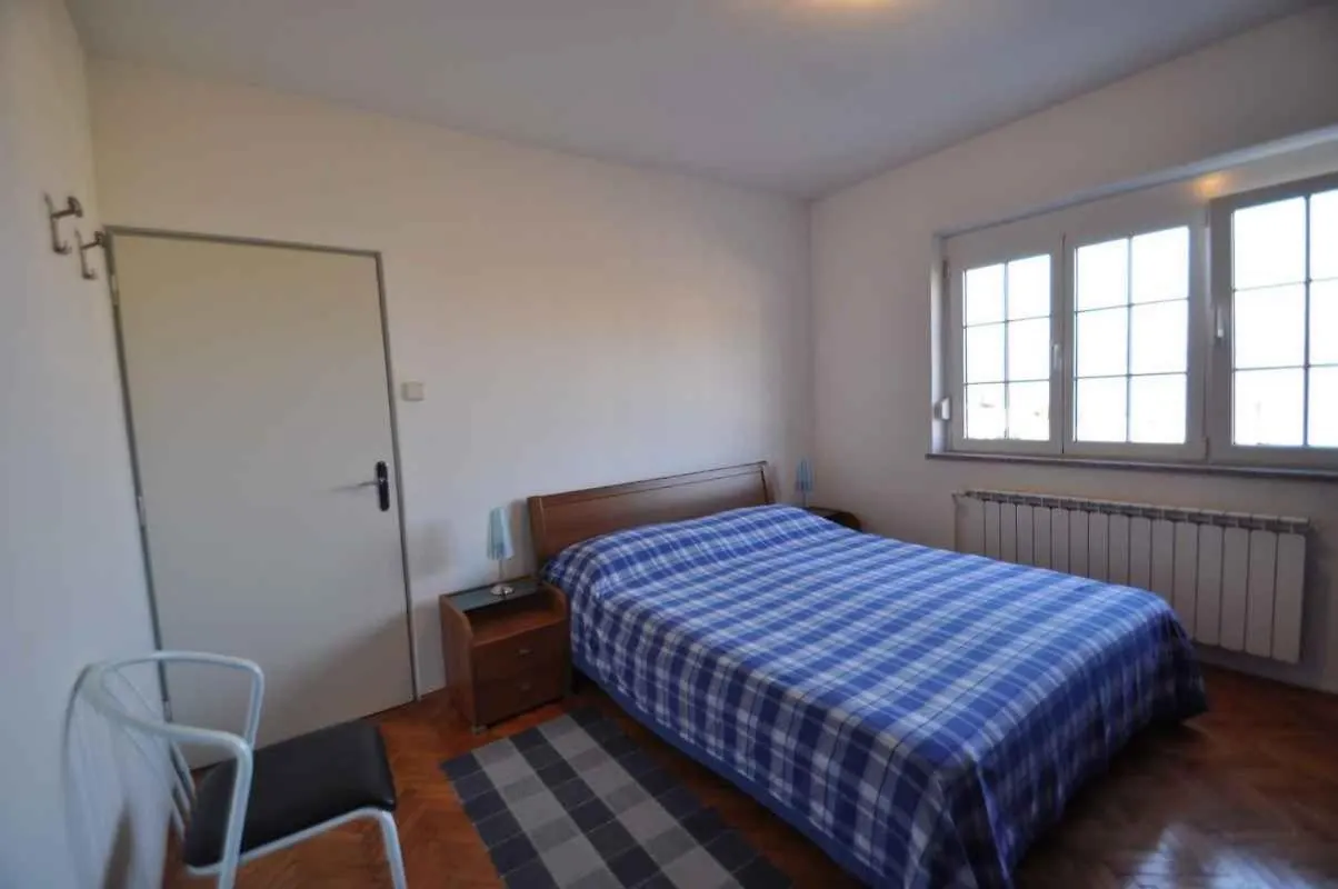 Apartment In Vrbnik Insel Krk 13608 Croatia