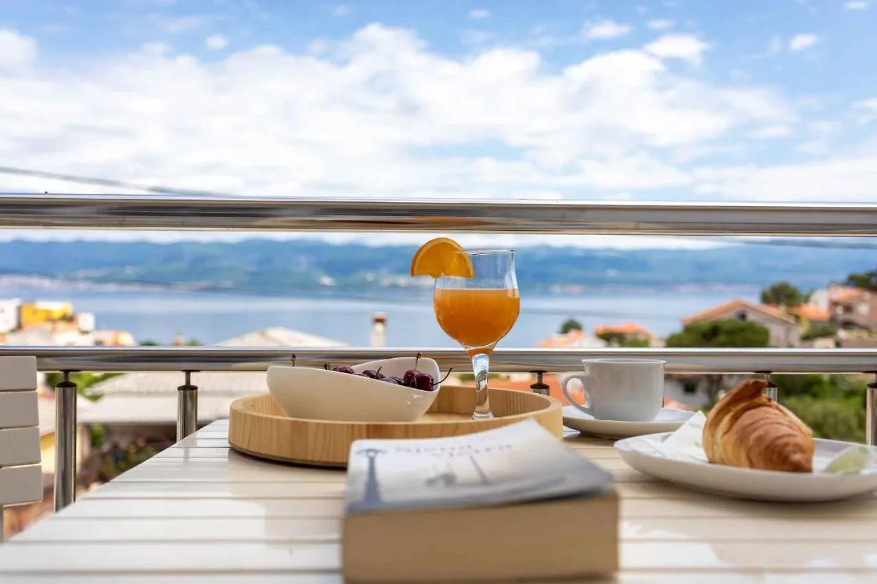 Apartment In Vrbnik Insel Krk 13608